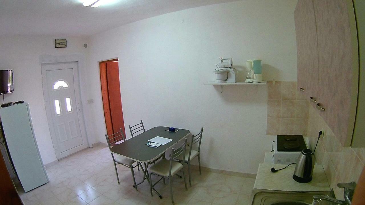 Apartments Ceca Tivat Buitenkant foto