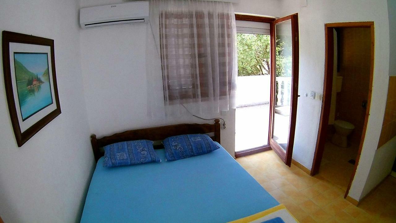 Apartments Ceca Tivat Buitenkant foto