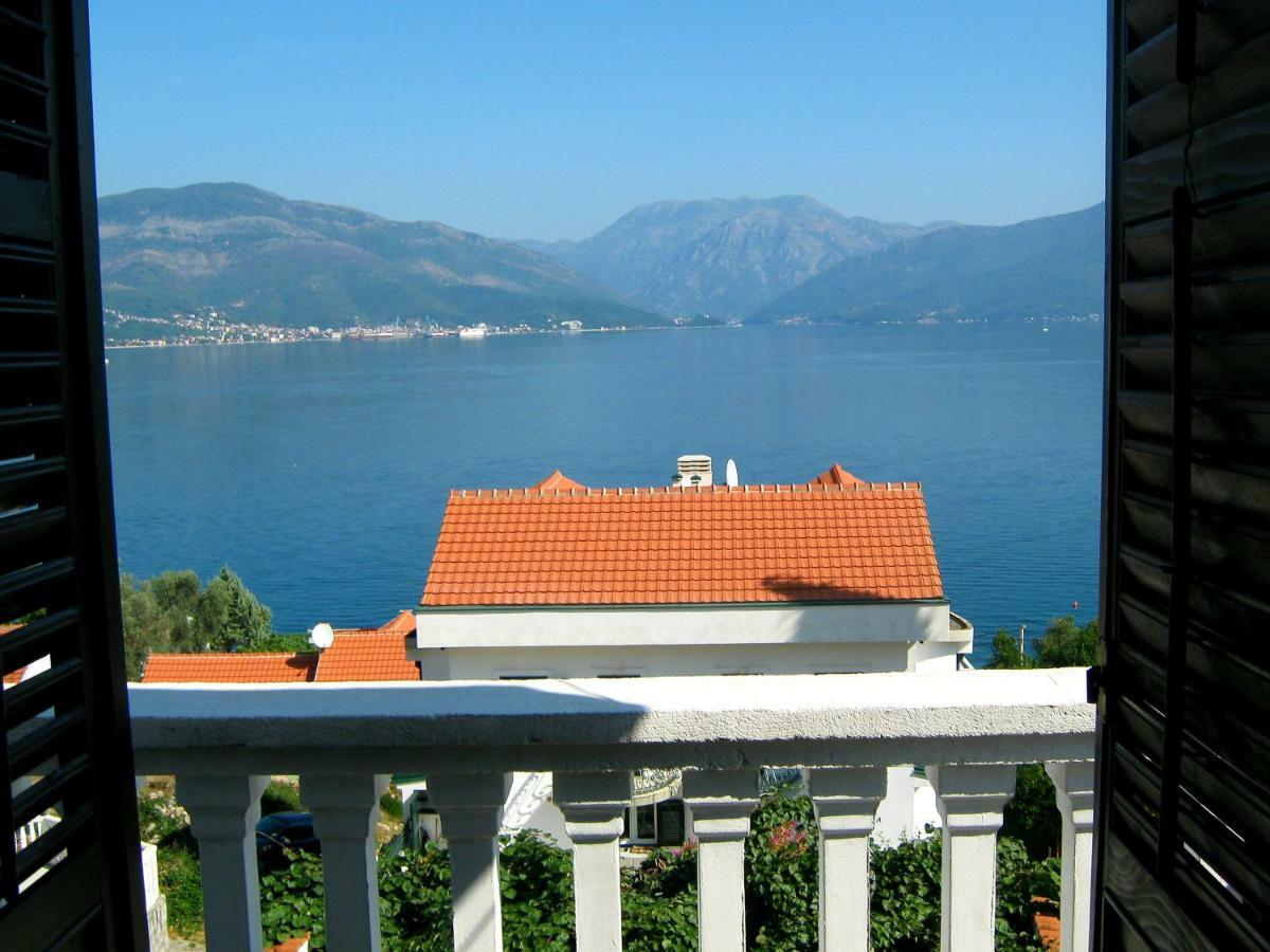 Apartments Ceca Tivat Buitenkant foto